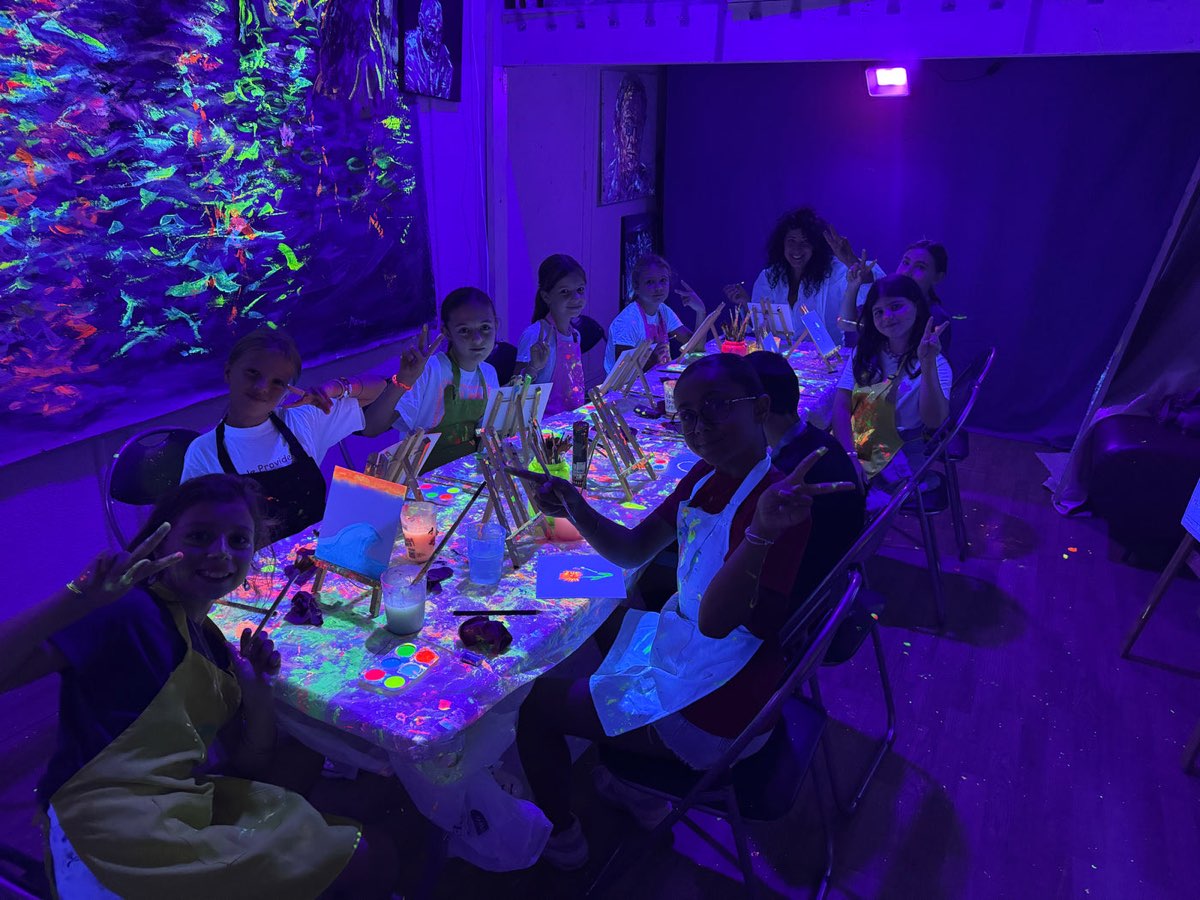 Anniversaire enfant fluo à l'Atelier Mory, Lyon — photo 5