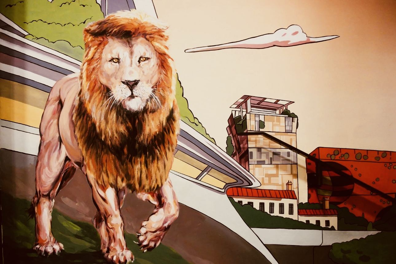 Fresque, lion réalisée par Mory